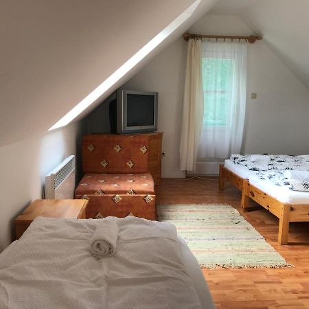 Boroka Vendeghaz Hotel Matrakeresztes Exterior foto